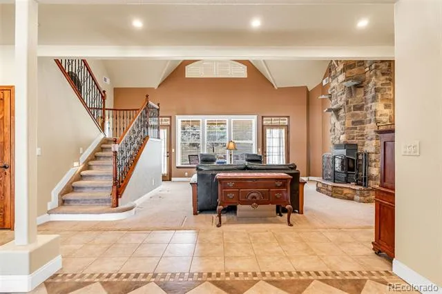 611 Rockridge Loop Canon City, CO 81212