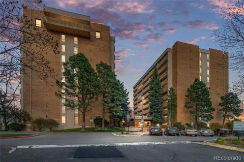 8060 E Girard Avenue #208