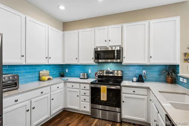2801 Newport Circle Castle Rock, CO 80104