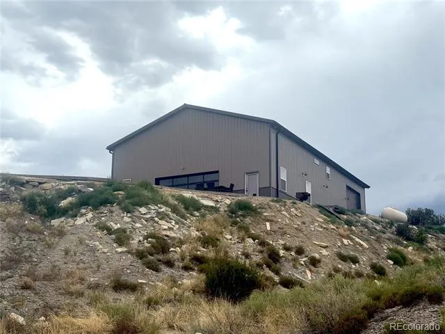 470 Bowie Road Penrose, CO 81420