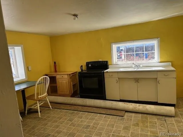 505 6th Street San Luis, CO 81152