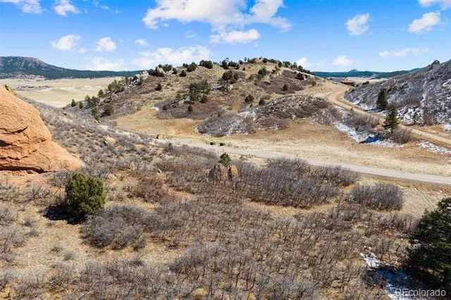 5939 Country Club Drive Larkspur, CO 80118