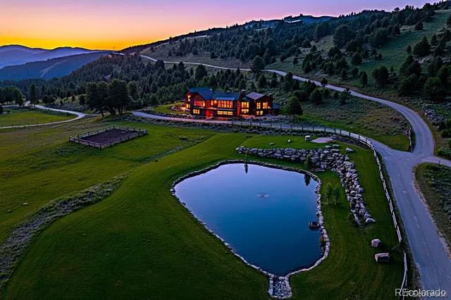 7391 County Road 221 Salida, CO 81201