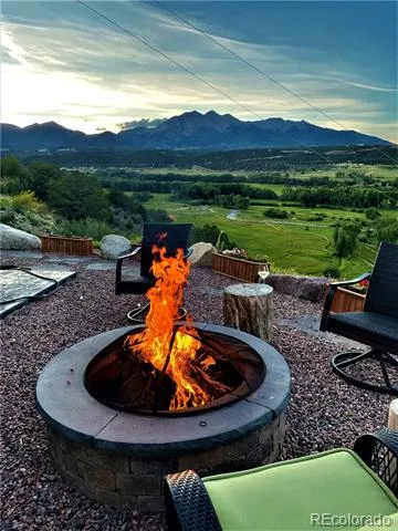 7391 County Road 221 Salida, CO 81201