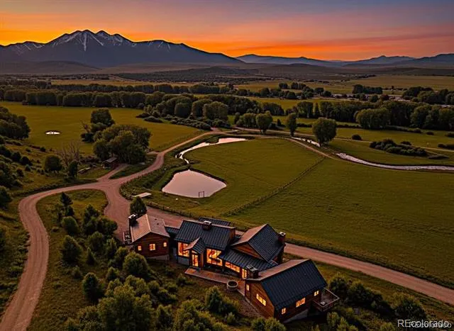 7391 County Road 221 Salida, CO 81201