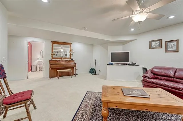 3090 S Yampa Way Aurora, CO 80013