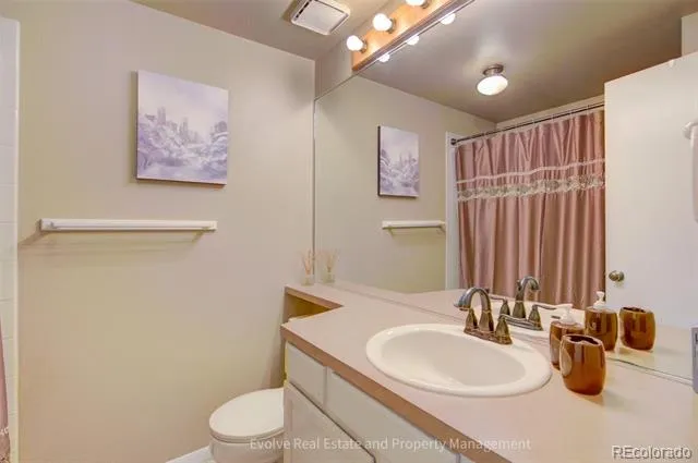14196 E Radcliff Circle Aurora, CO 80015