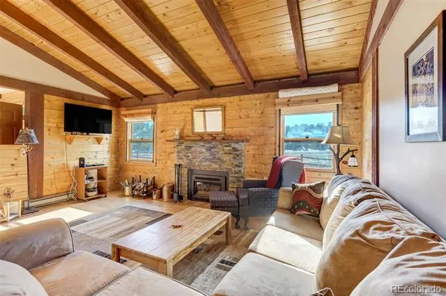 994 Deer Lane Guffey, CO 80820
