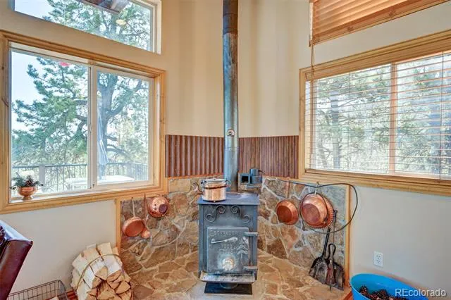 447 Blacksmith Road Hartsel, CO 80449