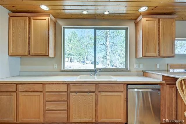 447 Blacksmith Road Hartsel, CO 80449