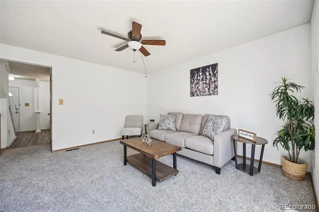4220 Hunting Meadows Circle Colorado Springs, CO 80916