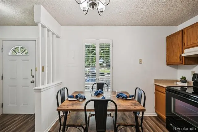 4220 Hunting Meadows Circle Colorado Springs, CO 80916