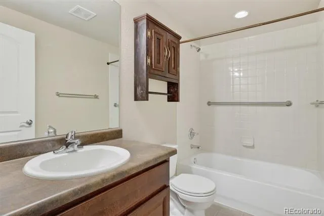 19355 E Stanford Avenue Aurora, CO 80015