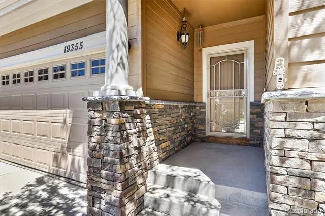 19355 E Stanford Avenue Aurora, CO 80015