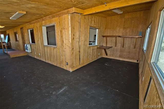77 E 10th Street Moffat, CO 81143
