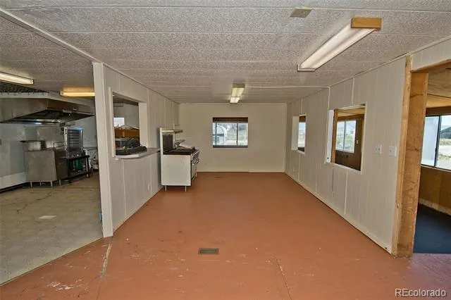 77 E 10th Street Moffat, CO 81143