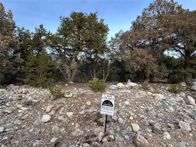 3593-3594 Splendid Way Crestone, CO 81131
