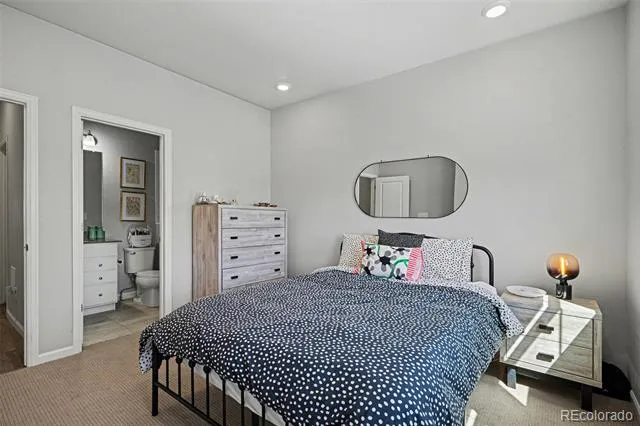 6998 Ipswich Court Castle Pines, CO 80108
