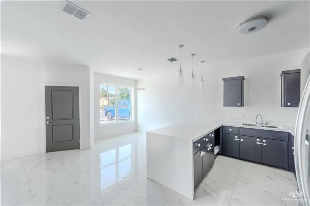 401 2 1/2 STREET La Joya, TX 78560