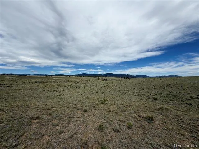 776 Commanche Trail Hartsel, CO 80449