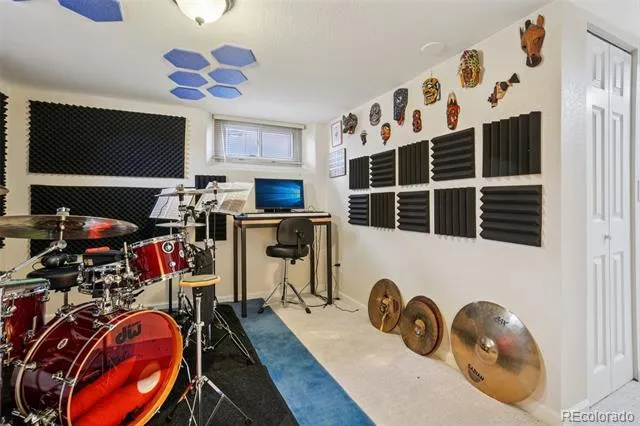 1525 Holly Street Denver, CO 80220