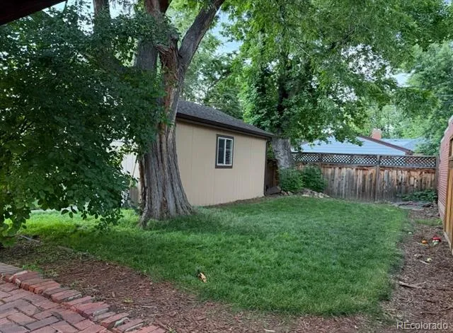 1525 Holly Street Denver, CO 80220