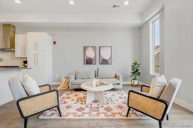 3524 Navajo Street #102 Denver, CO 80211