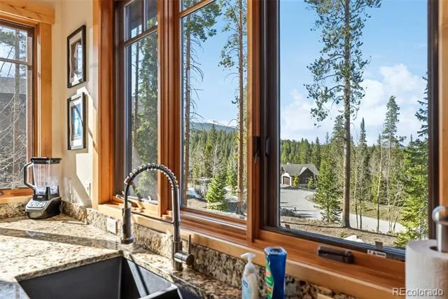 67 North Woods Lane Breckenridge, CO 80424