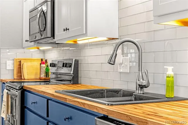11966 E Maple Avenue Aurora, CO 80012
