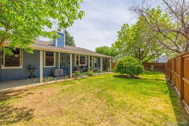 11966 E Maple Avenue Aurora, CO 80012