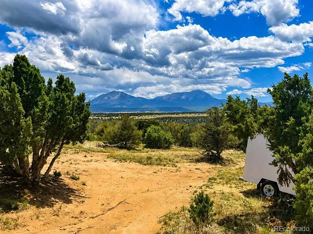 2041 Comanche Drive Walsenburg, CO 81089