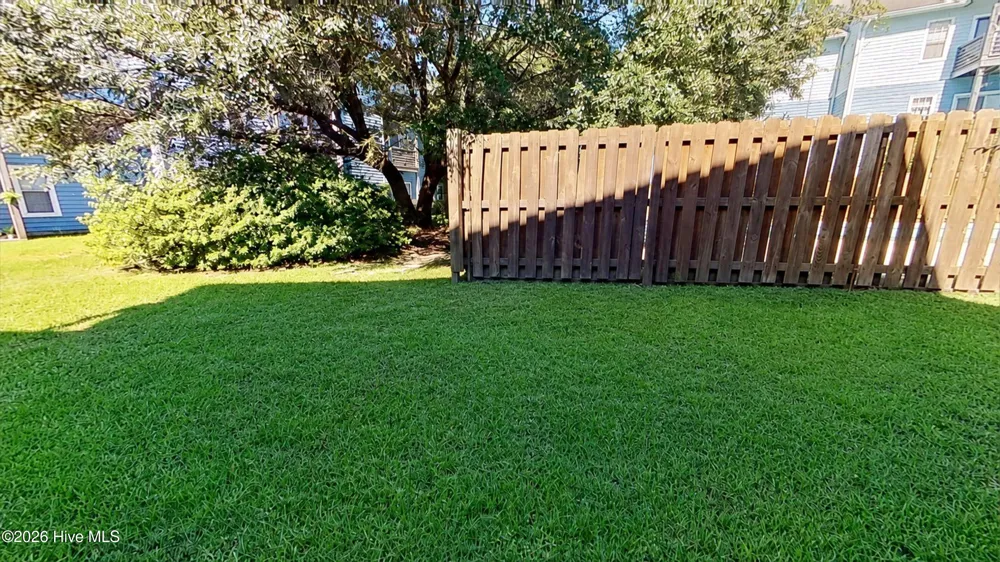 4230 Wilshire Boulevard #Apt 106 Wilmington, NC 28403