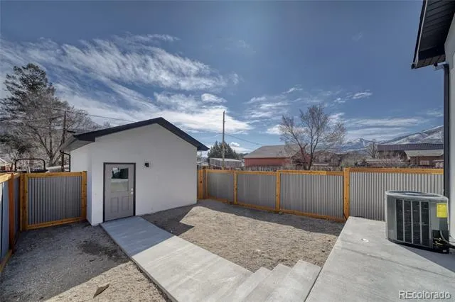327 Palmer Street Salida, CO 81201