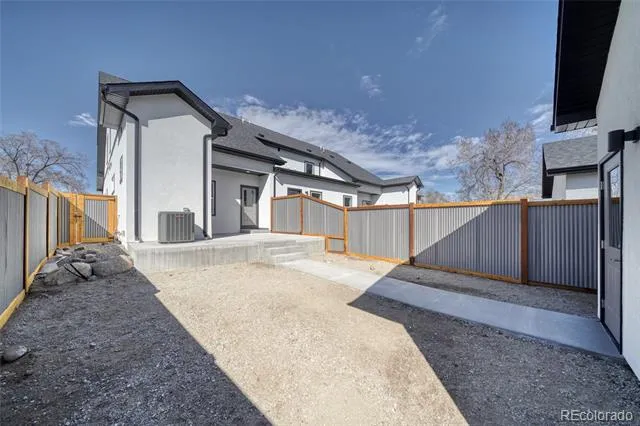 327 Palmer Street Salida, CO 81201
