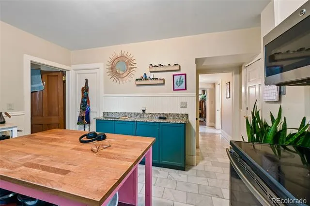 1646 High Street Denver, CO 80218