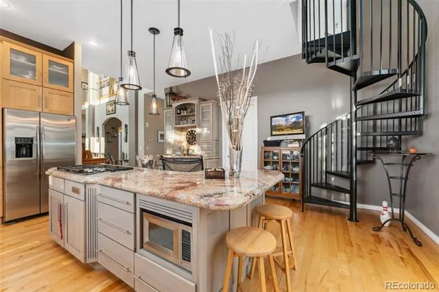 881 Kirby Court Watkins, CO 80137