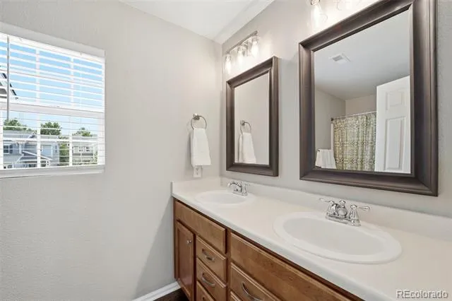 6205 Wescroft Avenue Castle Rock, CO 80104