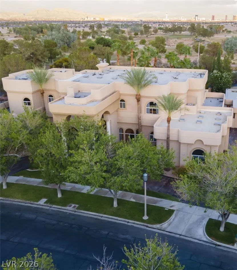 1008 Trophy Hills Drive Las Vegas, NV 89134