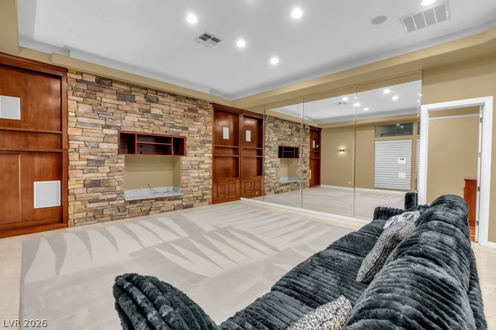 1008 Trophy Hills Drive Las Vegas, NV 89134