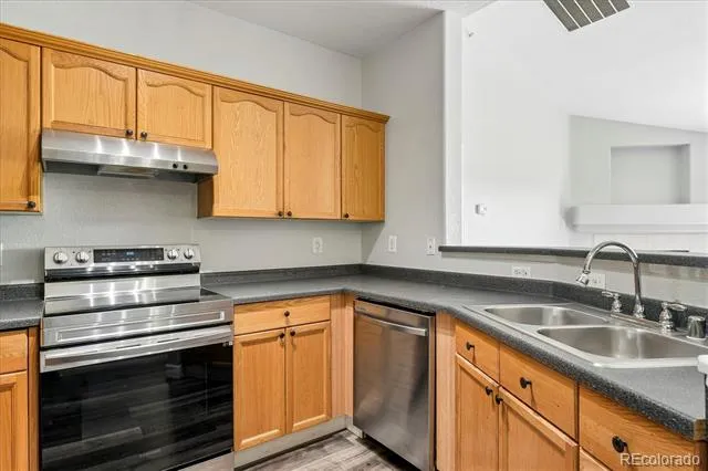 7388 S Alkire Street #305 Littleton, CO 80127