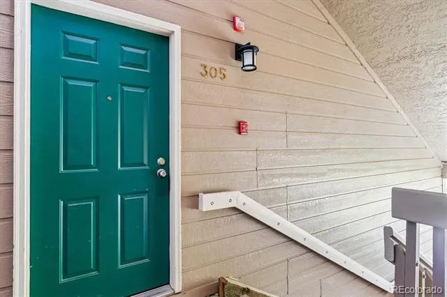 7388 S Alkire Street #305 Littleton, CO 80127