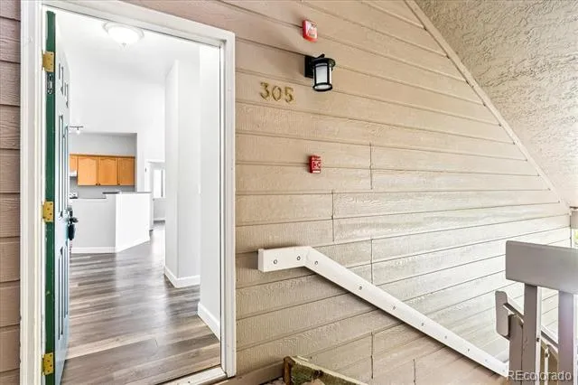 7388 S Alkire Street #305 Littleton, CO 80127