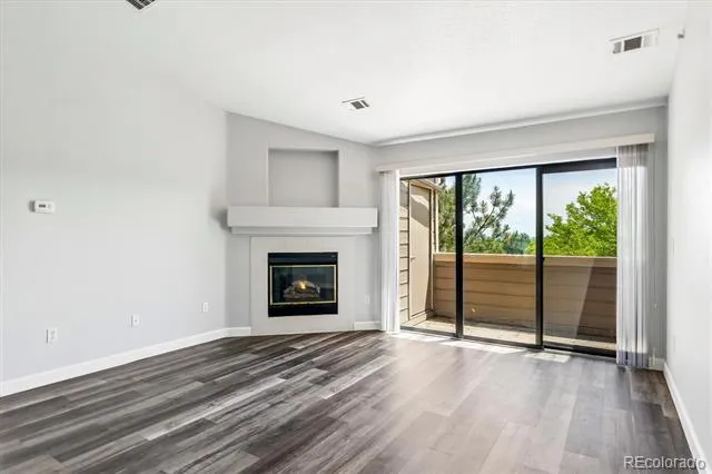 7388 S Alkire Street #305 Littleton, CO 80127