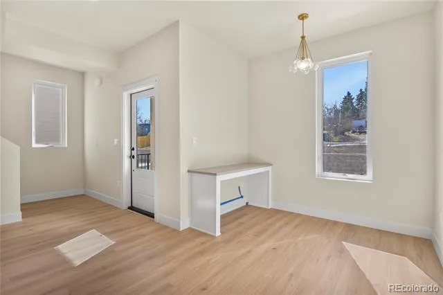 7 Noyer Court Colorado Springs, CO 80906