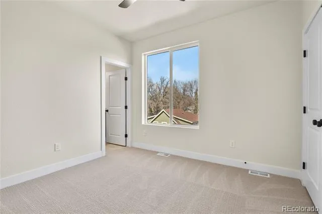 7 Noyer Court Colorado Springs, CO 80906