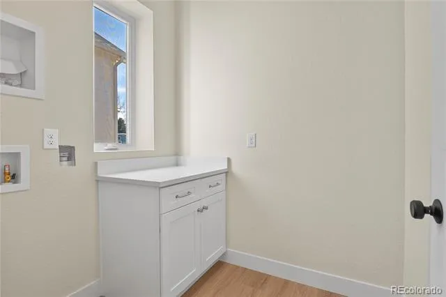 7 Noyer Court Colorado Springs, CO 80906