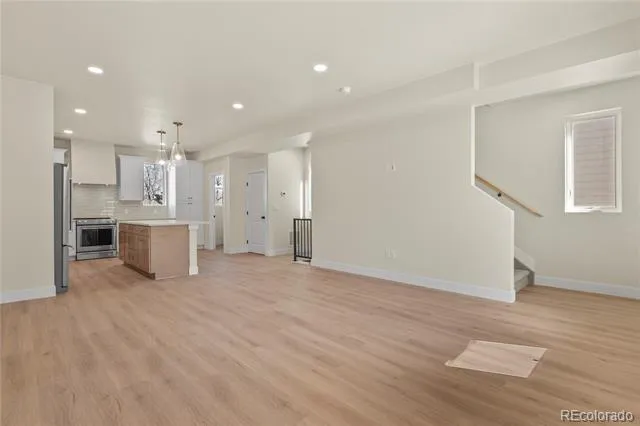 7 Noyer Court Colorado Springs, CO 80906