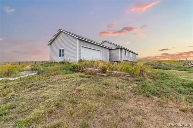 22685 Cow Circle Ramah, CO 80832