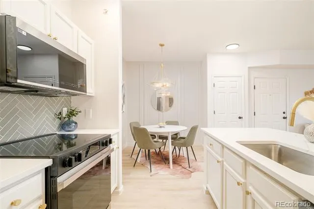 15700 E Jamison Drive #2-204 Englewood, CO 80112