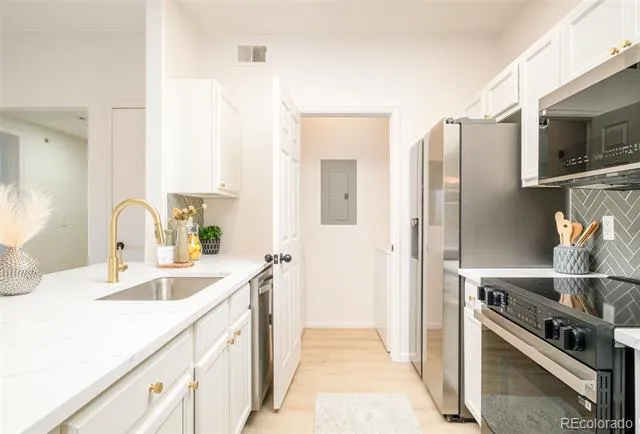 15700 E Jamison Drive #2-204 Englewood, CO 80112